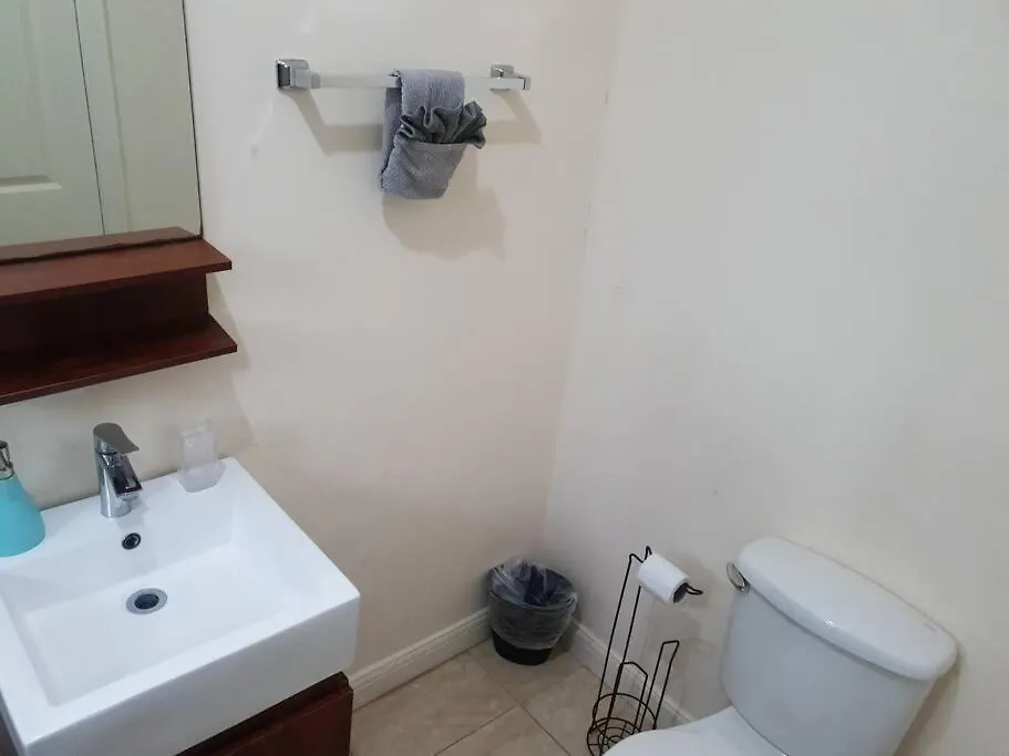 Lovely Ensuite Getaway With Pool Ocho Rios 0*,  Jamaica